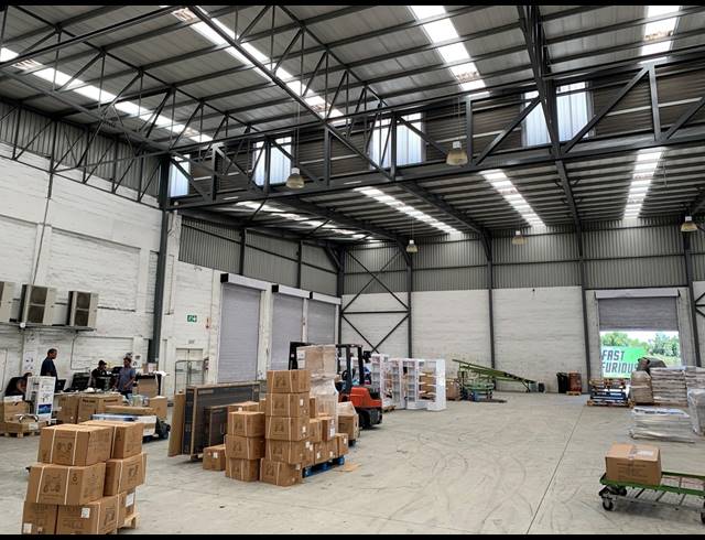 2,562M² FACTORY TO LET IN AIRPORT INDUSTRIA